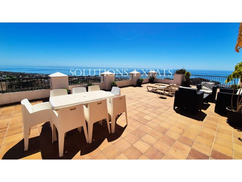 4 soveværelse Penthouse til salg i Rincon de la Victoria med swimmingpool garage - € 1.400.000 (Ref: 9208573)