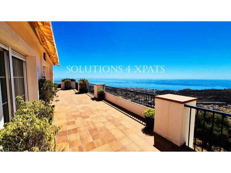 4 soveværelse Penthouse til salg i Rincon de la Victoria med swimmingpool garage - € 1.400.000 (Ref: 9208573)