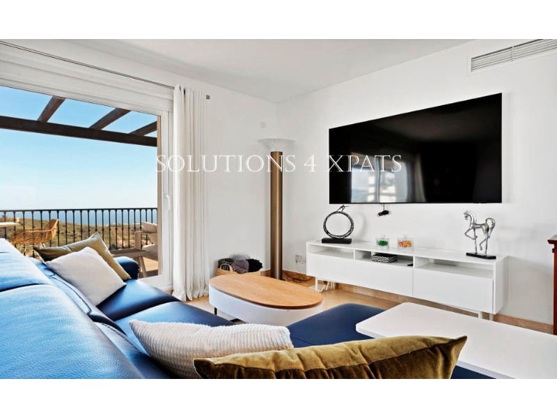 2 soveværelse Penthouse til salg i Calahonda med swimmingpool garage - € 795.000 (Ref: 9296746)