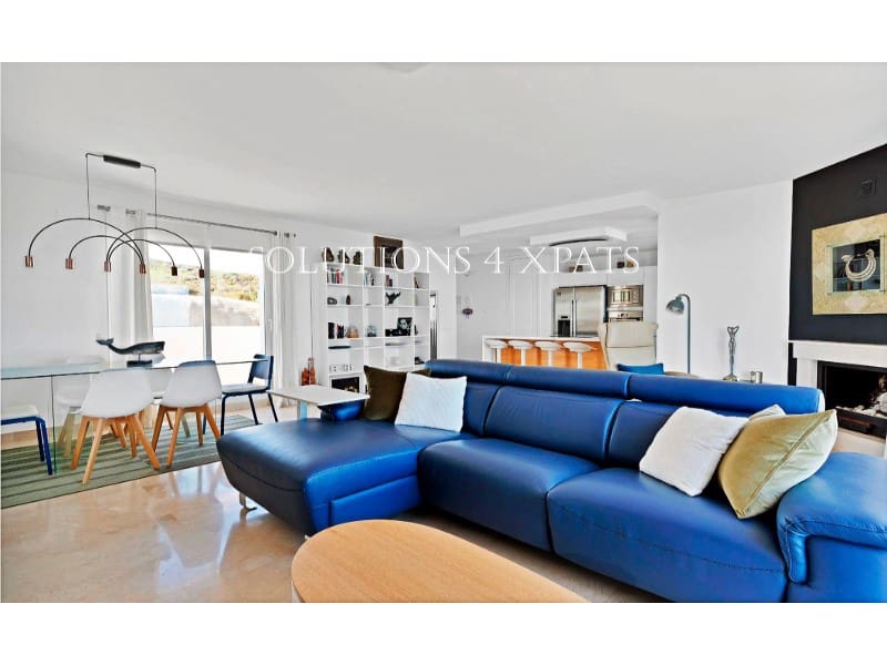 2 soveværelse Penthouse til salg i Calahonda med swimmingpool garage - € 795.000 (Ref: 9296746)