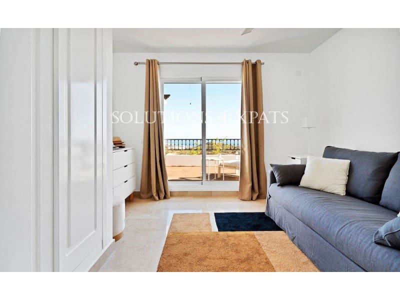 2 soveværelse Penthouse til salg i Calahonda med swimmingpool garage - € 795.000 (Ref: 9296746)