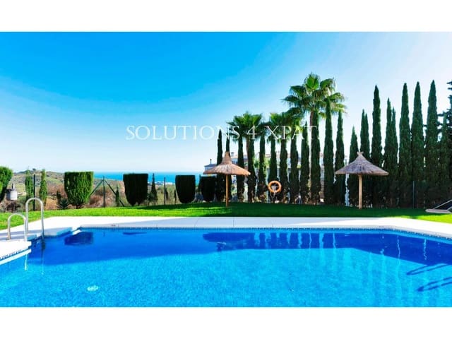 2 soveværelse Penthouse til salg i Calahonda, Mijas med swimmingpool garage - € 795.000 (Ref: 9296746)