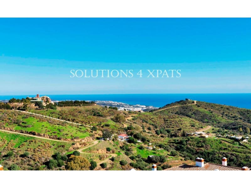 2 soveværelse Penthouse til salg i Calahonda med swimmingpool garage - € 795.000 (Ref: 9296746)