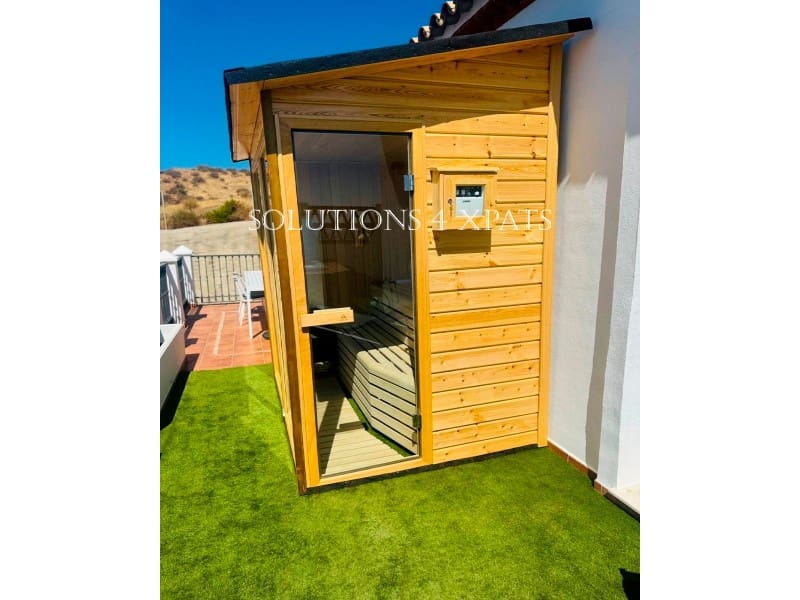 2 soveværelse Penthouse til salg i Calahonda med swimmingpool garage - € 795.000 (Ref: 9296746)