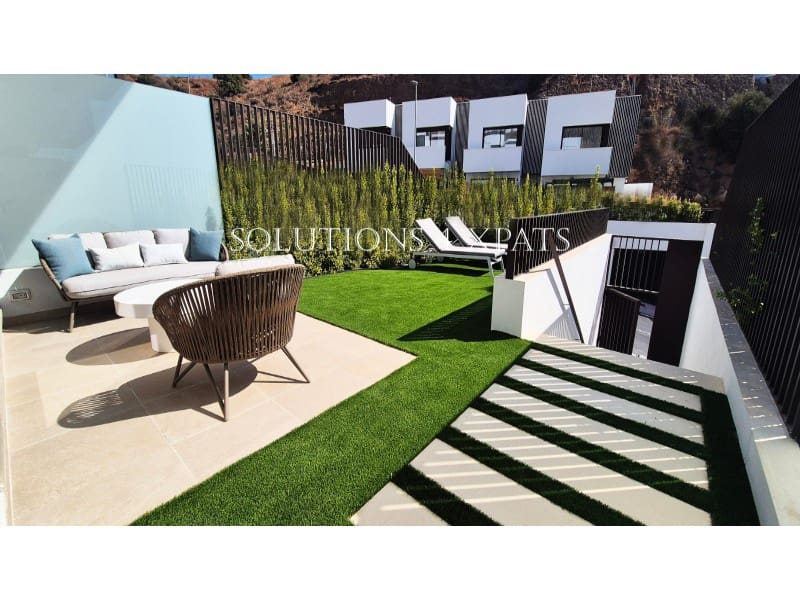 4 soverom Hus til salgs i Rincon de la Victoria med garasje - € 705 000 (Ref: 9310751)