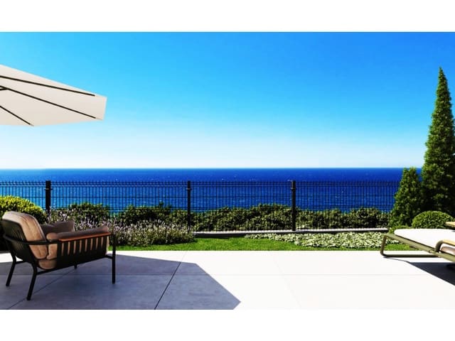 Semi-Rækkehus til salg i Lagos, Vélez-Málaga med garage - € 388.000 (Ref: 9356777)