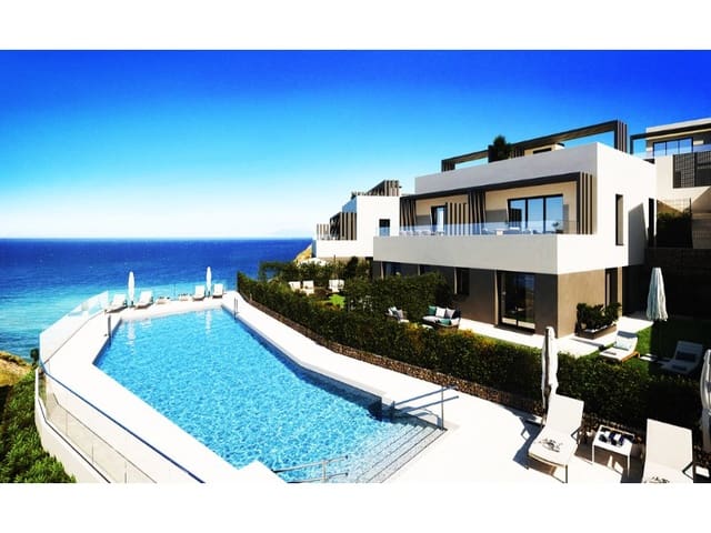 Semi-Rækkehus til salg i Lagos, Vélez-Málaga med garage - € 388.000 (Ref: 9356777)