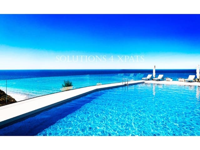 Semi-Rækkehus til salg i Lagos, Vélez-Málaga med garage - € 388.000 (Ref: 9356777)