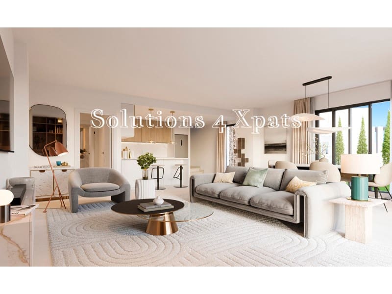 Paritalo myytävänä paikassa Lagos mukana 
autotalli - 435 000 € (Ref: 9356777)