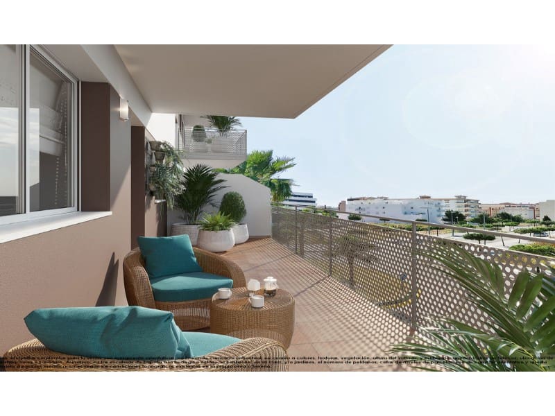 Apartment for sale in Velez-Malaga with pool garage - € 229,950 (Ref: 9407968)