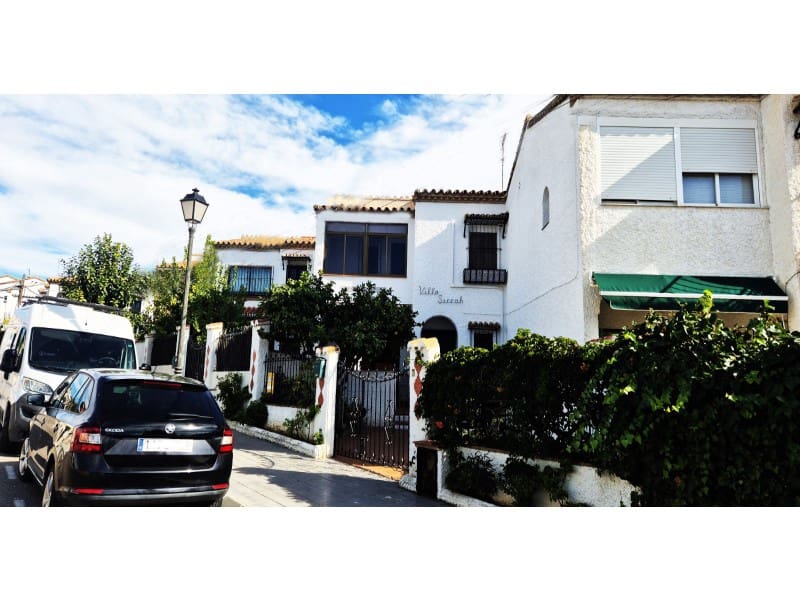 3 camera da letto Casa in vendita in Caleta de Velez - 399.000 € (Rif: 9417580)