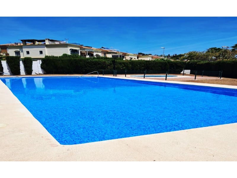 3 soveværelse Byhus til salg i Caleta de Velez - € 399.000 (Ref: 9417580)