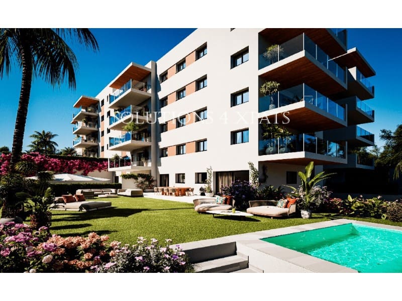 Apartament na sprzedaż w Estepona z basenem garażem - 438 000 € (Ref: 9547865)