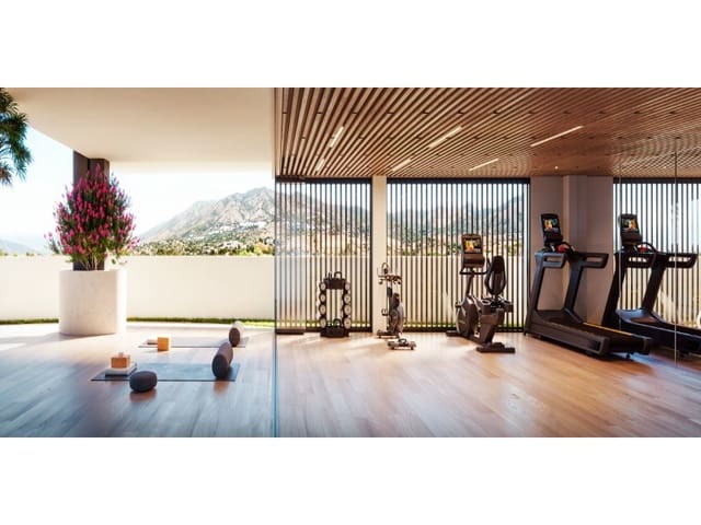 Lägenhet till salu i Los Boliches , Fuengirola med pool garage - 326 000 € (Ref: 9558683)