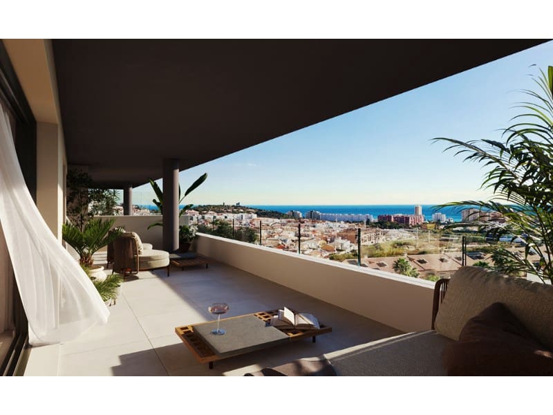 Apartment for sale in Fuengirola with pool garage - € 326,000 (Ref: 9558683)