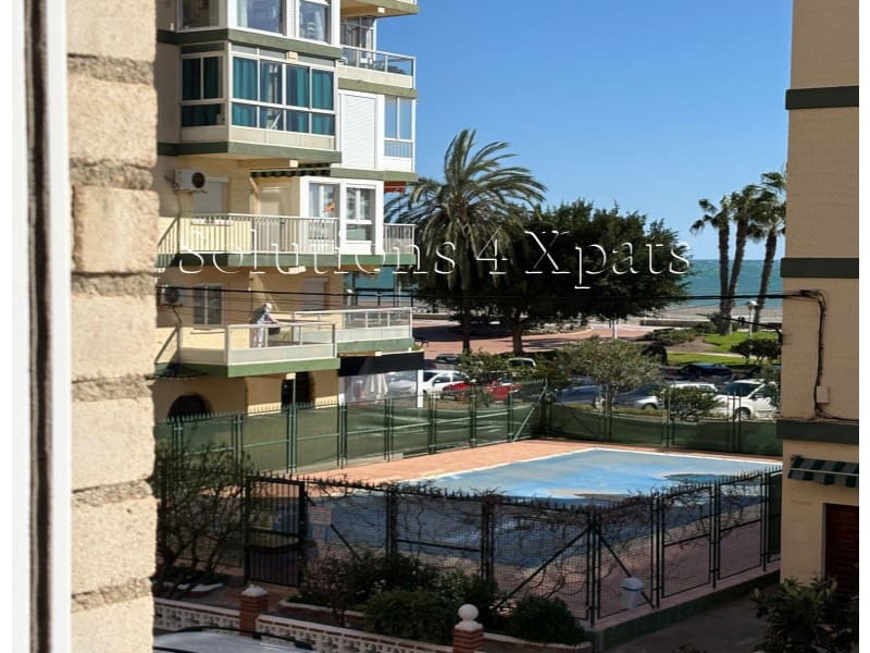 3 quarto Apartamento para venda em Torre del Mar - 460 000 € (Ref: 9637316)