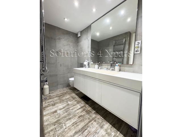 3 quarto Apartamento para venda em Torre del Mar, Vélez-Málaga - 460 000 € (Ref: 9637316)