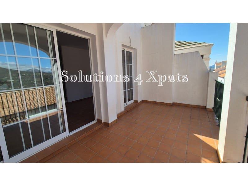 3 sovrum Radhus till salu i Alcaucin med garage - 184 000 € (Ref: 9659229)