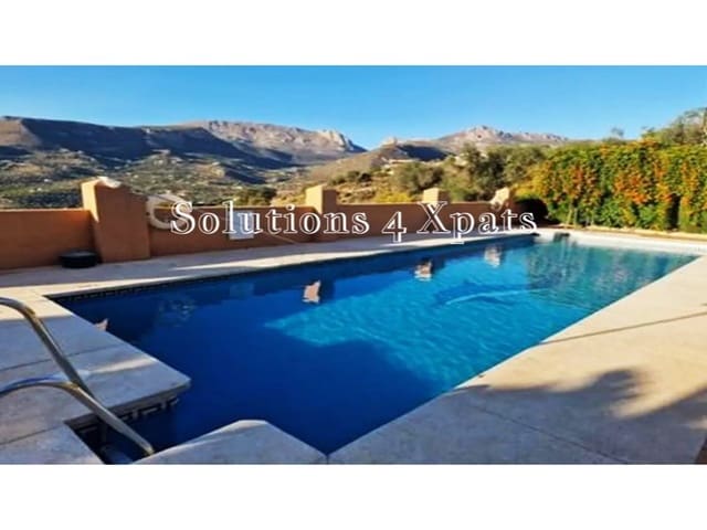 3 sovrum Radhus till salu i Alcaucín - 184 000 € (Ref: 9659229)