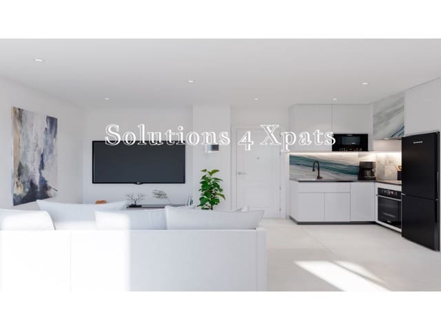 Ático de 2 habitaciones en Torre del Mar, Vélez-Málaga en venta con piscina garaje - 415.650 € (Ref: 9731916)