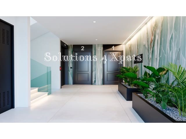 Ático de 2 habitaciones en Torre del Mar, Vélez-Málaga en venta con piscina garaje - 415.650 € (Ref: 9731916)