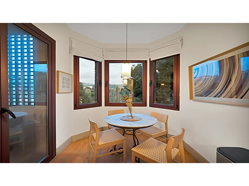 3 bedroom Apartment for sale in Marbella with garage - € 1,300,000 (Ref: 9747003)