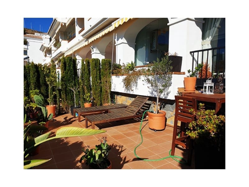 2 makuuhuone Huoneisto myytävänä paikassa Rincon de la Victoria mukana uima-altaan - 230 000 € (Ref: 9790886)