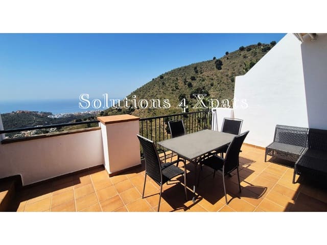 Ático de 2 habitaciones en Rincón de la Victoria en venta con piscina garaje - 386.000 € (Ref: 9794406)