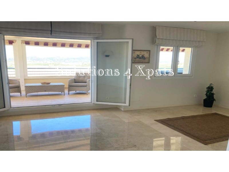 Ático de 2 habitaciones en Caleta de Vélez en venta con garaje - 485.000 € (Ref: 9801290)