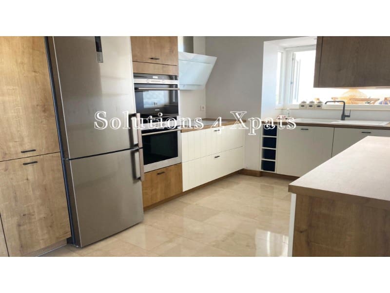 Ático de 2 habitaciones en Caleta de Vélez en venta con garaje - 485.000 € (Ref: 9801290)