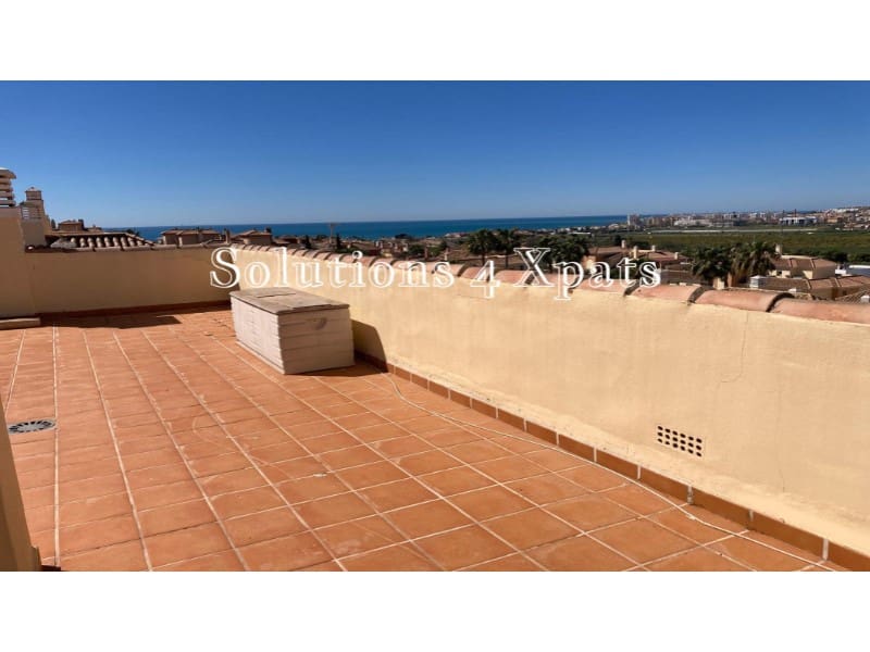 Ático de 2 habitaciones en Caleta de Vélez en venta con garaje - 485.000 € (Ref: 9801290)