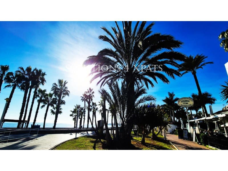 Ático de 2 habitaciones en Caleta de Vélez en venta con garaje - 485.000 € (Ref: 9801290)