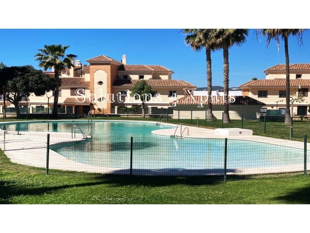 Ático de 2 habitaciones en Caleta de Vélez, Vélez-Málaga en venta con garaje - 485.000 € (Ref: 9801290)