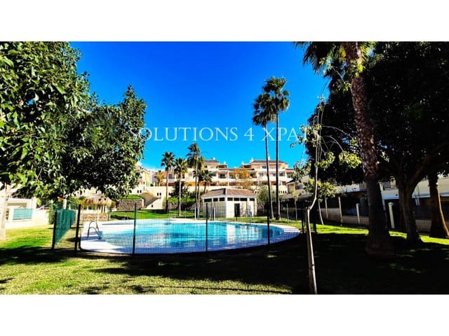 Ático de 2 habitaciones en Caleta de Vélez, Vélez-Málaga en venta con garaje - 485.000 € (Ref: 9801290)