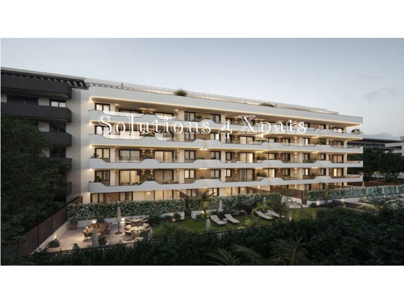 Lejlighed til salg i Torre del Mar med swimmingpool garage - € 295.575 (Ref: 9851046)