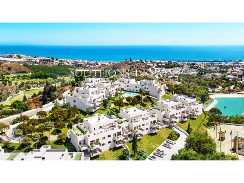 Flat for sale in Caleta de Velez with pool garage - € 309,300 (Ref: 9880755)