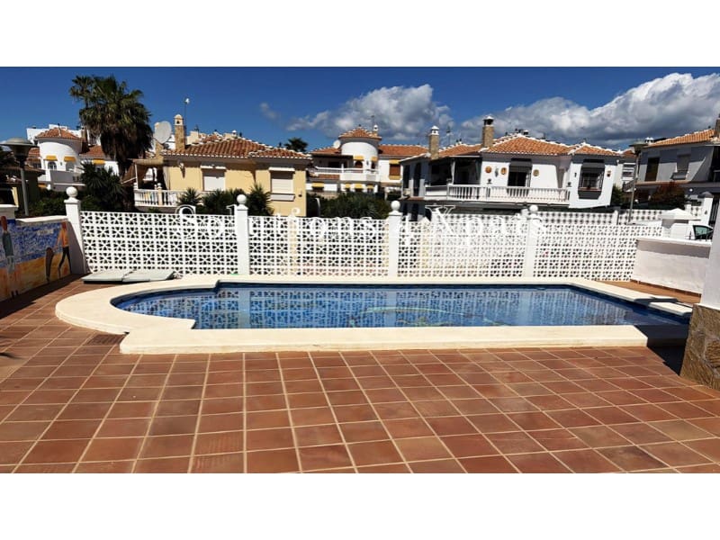 3 bedroom Villa for sale in Almayate with garage - € 624,900 (Ref: 9880756)