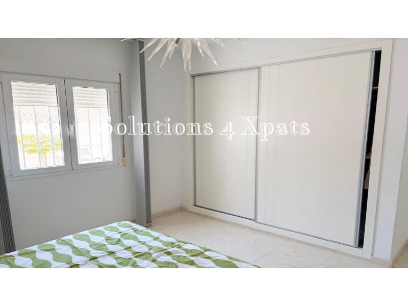 3 bedroom Villa for sale in Almayate with garage - € 624,900 (Ref: 9880756)
