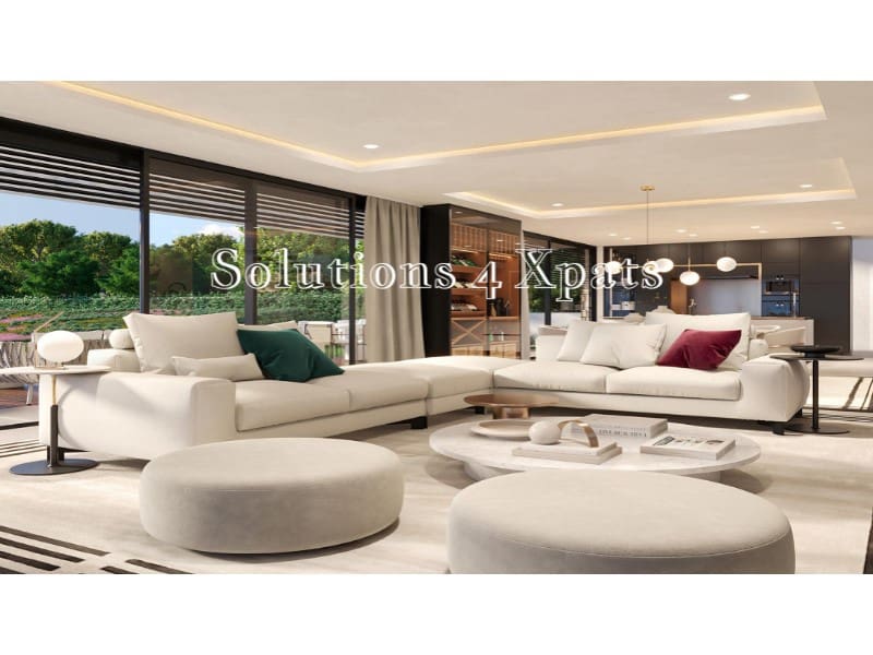 Villa for sale in Benalmadena with pool garage - € 3,500,000 (Ref: 9892383)