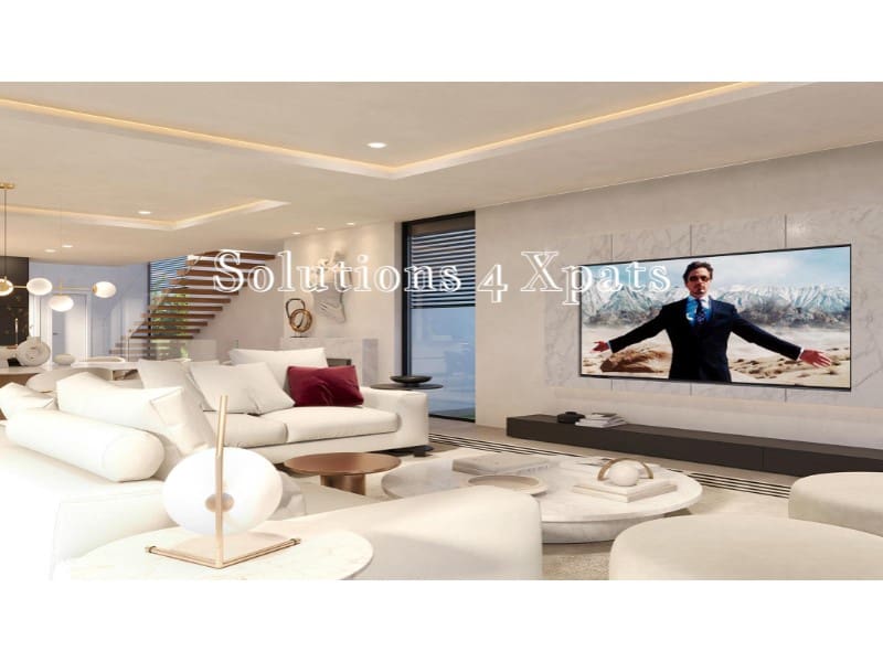 Villa for sale in Benalmadena with pool garage - € 3,500,000 (Ref: 9892383)