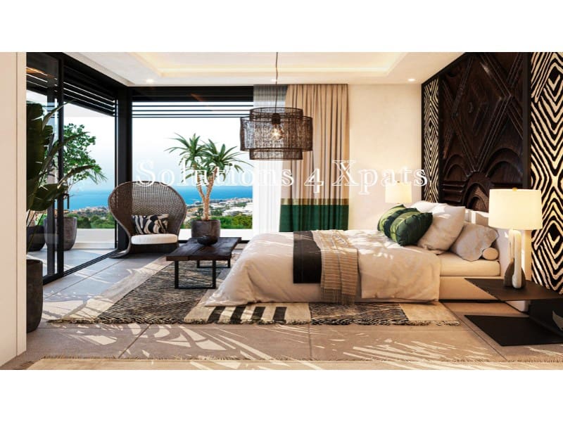 4 bedroom Villa for sale in Benalmadena with pool garage - € 2,600,000 (Ref: 9892384)