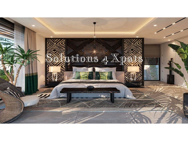 4 bedroom Villa for sale in Benalmadena with pool garage - € 2,600,000 (Ref: 9892384)