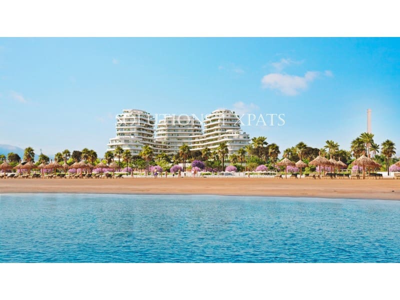Apartament na sprzedaż w Miasto Malaga z basenem garażem - 1 350 000 € (Ref: 9955953)
