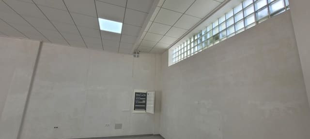 Commerciale da affittare in Centro Urbano, Dénia - 900 € (Rif: 10059493)