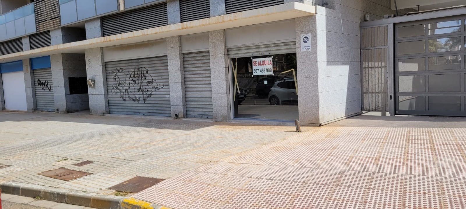 Commerciale da affittare in Denia - 900 € (Rif: 10059493)