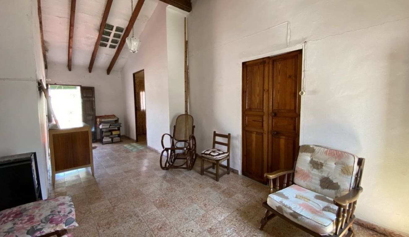 Casa de 4 habitaciones en Benidoleig en venta - 230.000 € (Ref: 10091491)