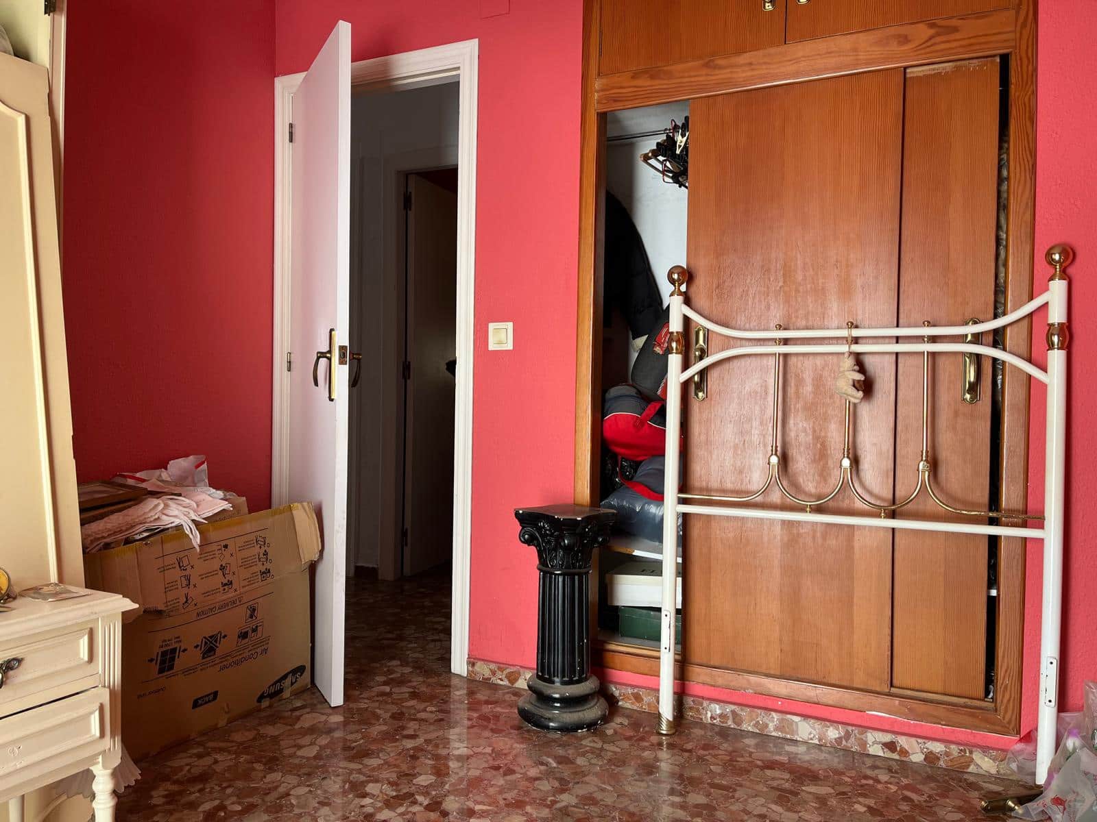 4 bedroom Flat for sale in Ondara - € 245,000 (Ref: 10100542)