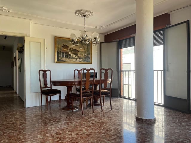 4 bedroom Flat for sale in Ondara - € 245,000 (Ref: 10100542)