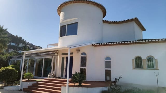 5 sypialnia Willa na sprzedaż w Pedreguer z basenem garażem - 1 495 000 € (Ref: 10104310)