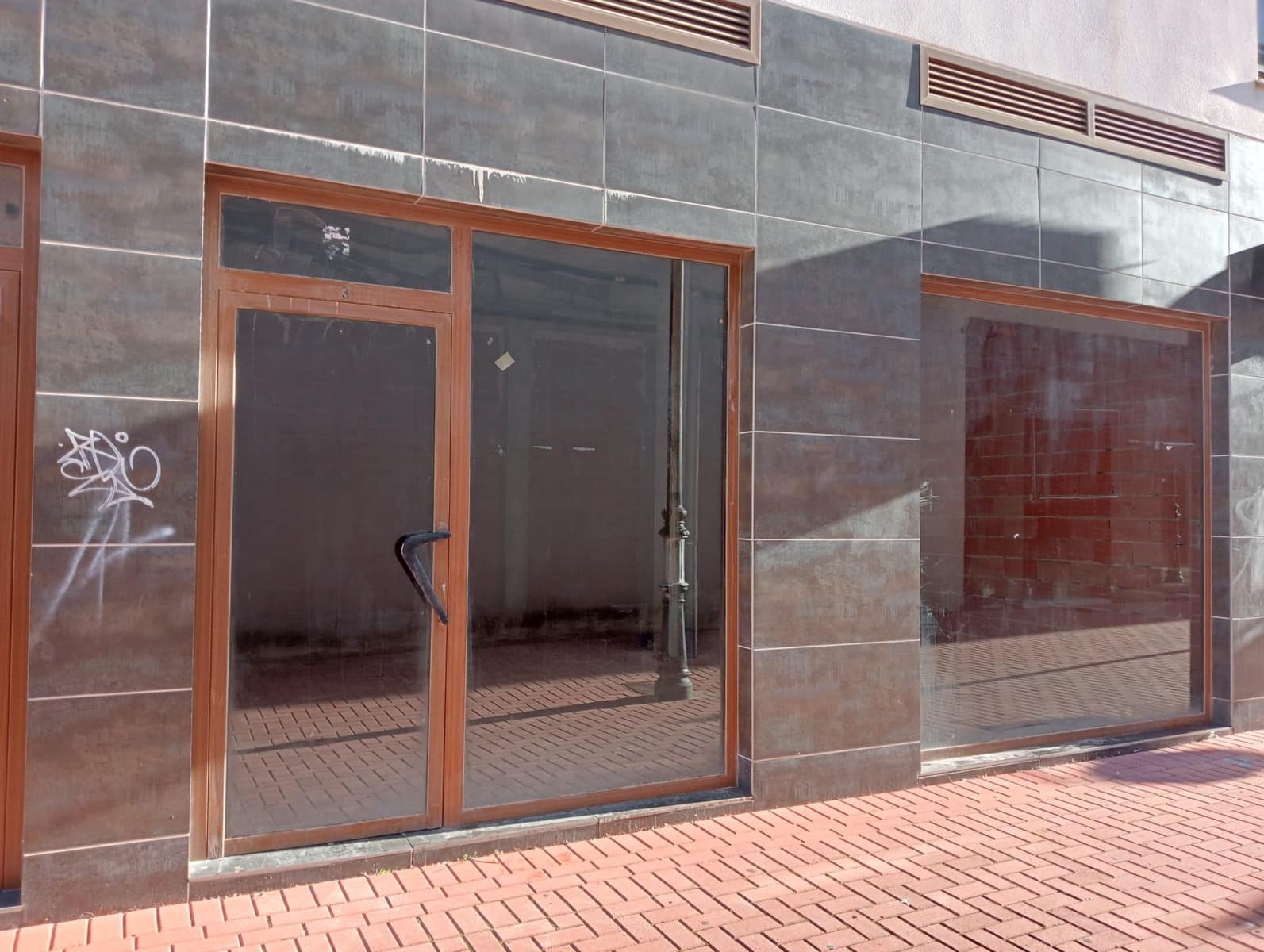 Local Commercial à vendre à Els Poblets - 87 000 € (Ref: 10177673)